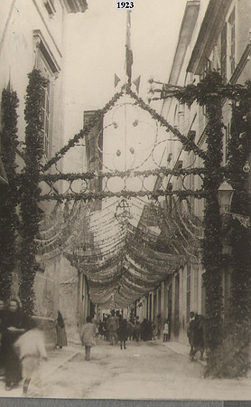 1923f Fires i Festes