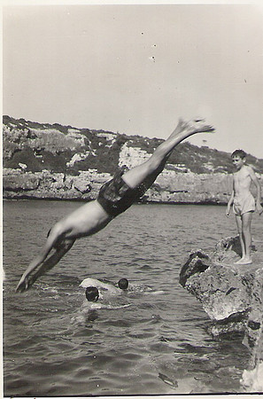 046 1960 E C Sanaub