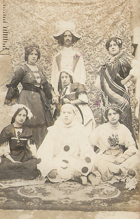 1917 Disfrasos