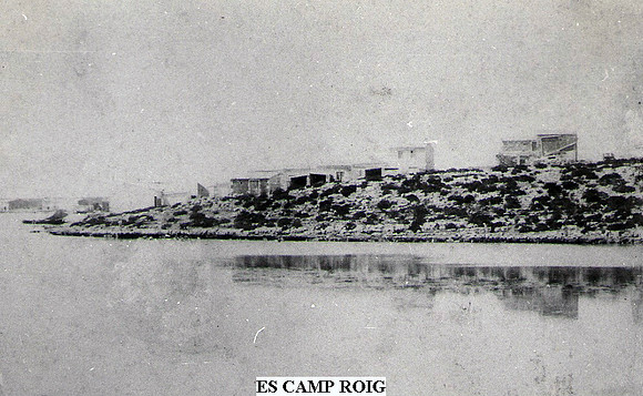1896 Es port