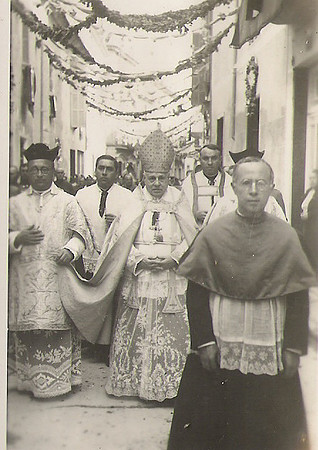1939 Bisbe Miralles a Felanitx