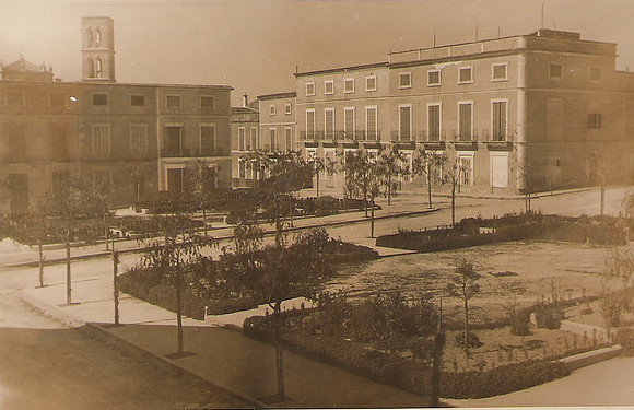 1952 Plaça Pax
