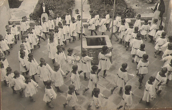 1923 Escola de la Caritat