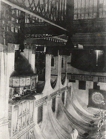 1895 La Parroquia
