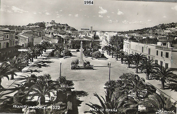 1954c Plaza Espania