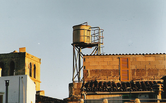2000 Deòsit des Gurugu
