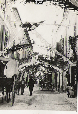 1923c Fires i festes