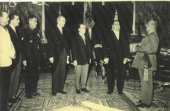 1955 En Timoner rebut p'en Franco