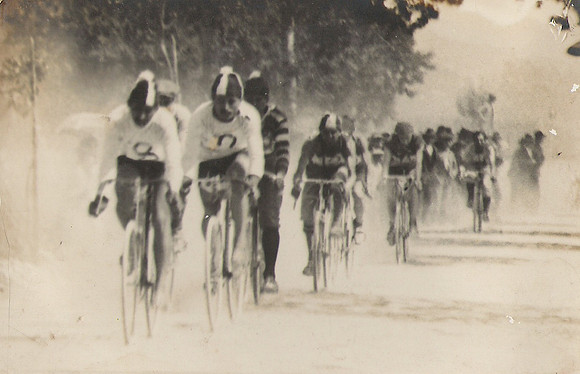 1910 Carrere de velocipedos