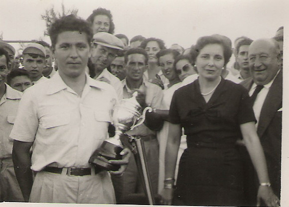 1949 Tir al plat