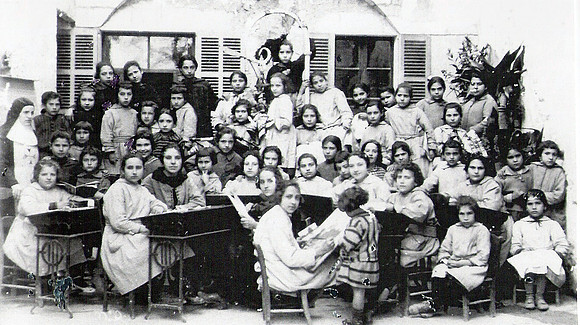 1919 Escola Trinitaries