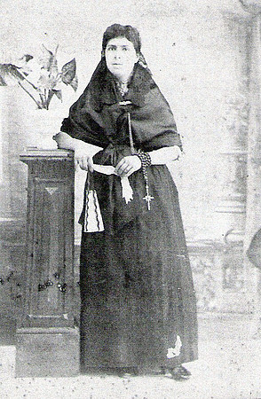 1890 Pagesa amb manta