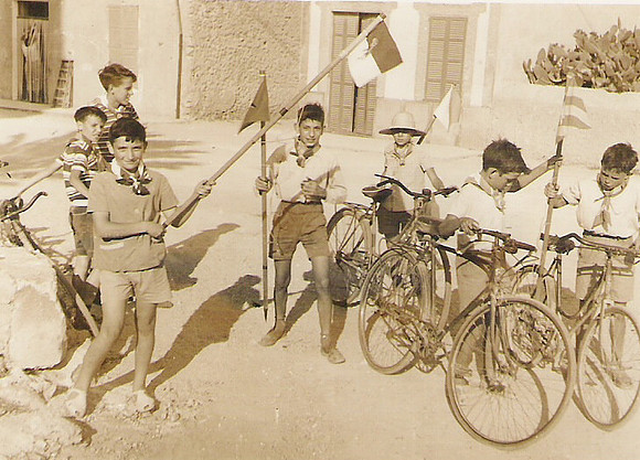 039 1960 E C Sanau