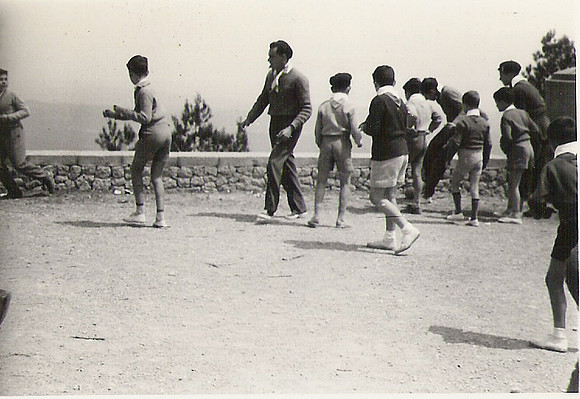 019  1960 S Salvador