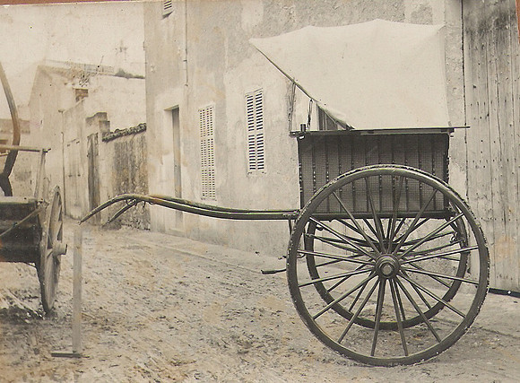 1930 Carreto de molles amb toldo