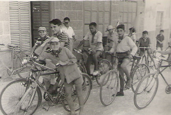 042 1960 E C Sanau