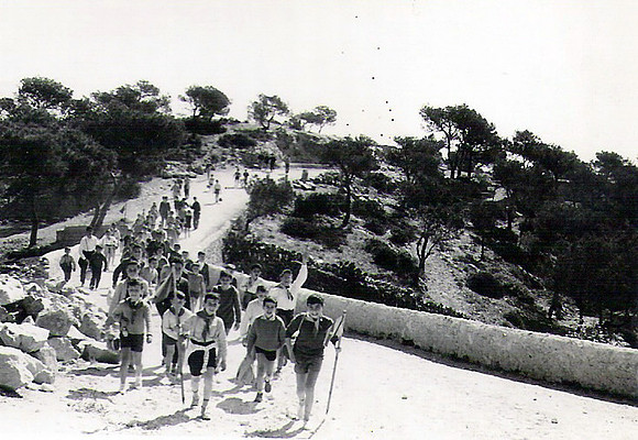 121 1961 E S Salvador
