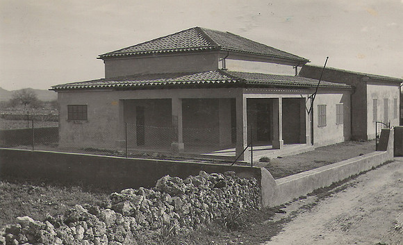 1932 Probablement escola de Cas Convos
