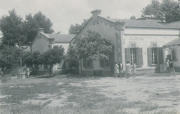 1963 - Estacio Ennoñogica - Institut de nines