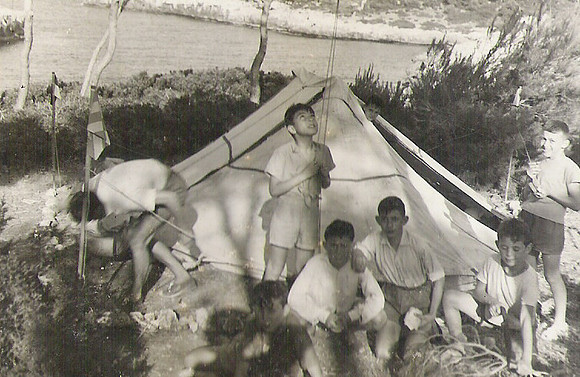 053 1960 E C Sanau