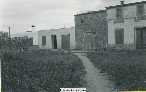 AIA 0033